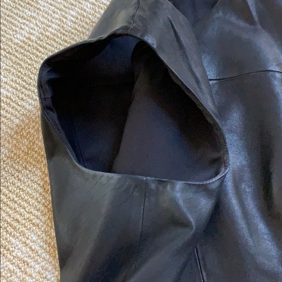 Black theory leather top - Picture 4 of 6